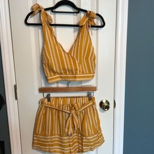 Two-Piece Set